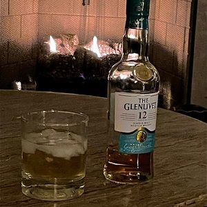 Meet your Posher, Winston